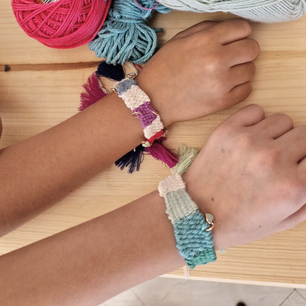 Colorful Bracelets Workshop – Kids